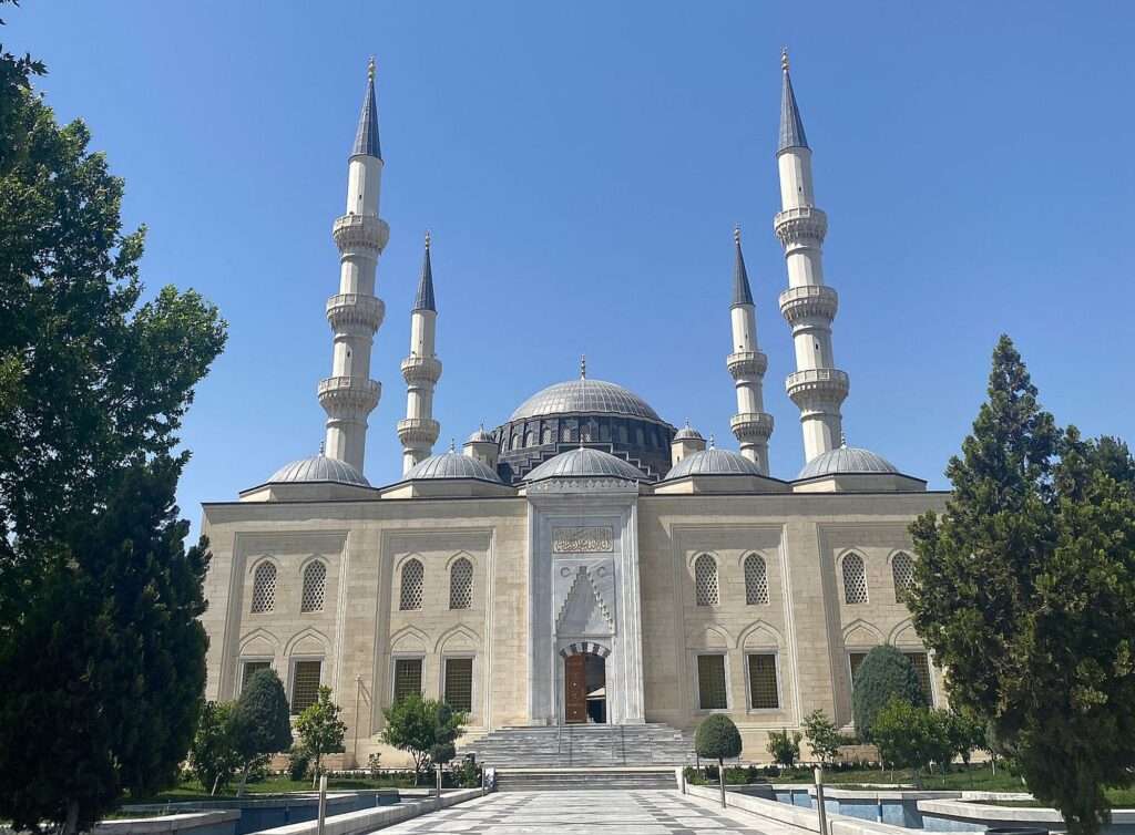 Turkmenistan-066 2000px