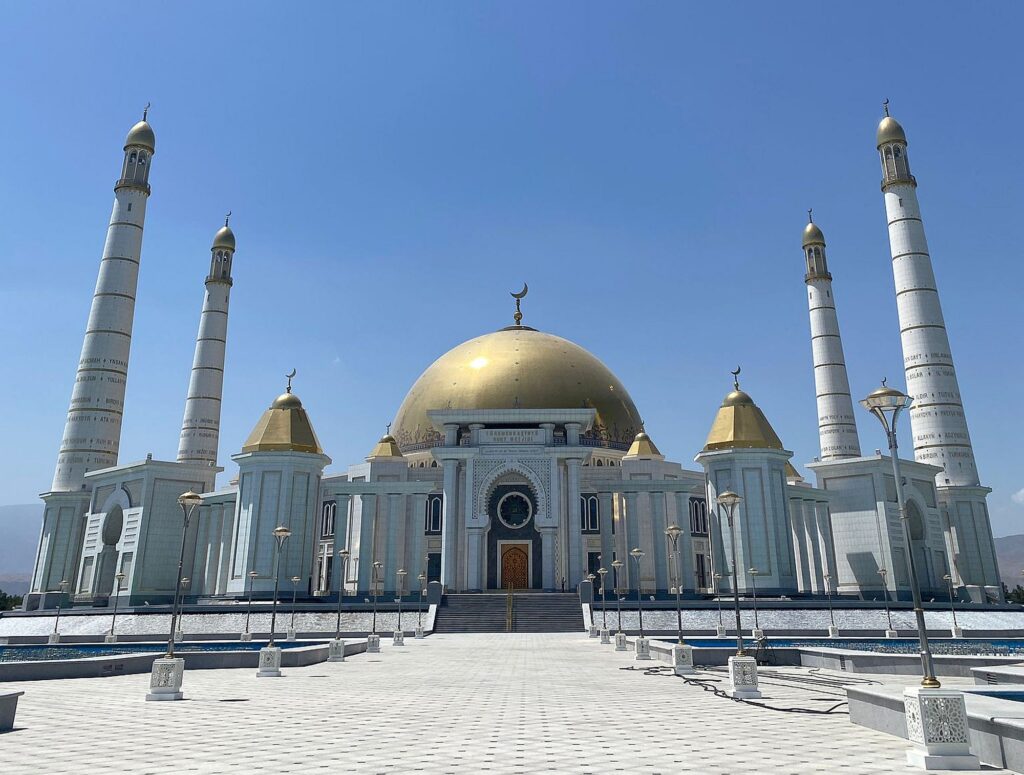 Turkmenistan-067 2000px