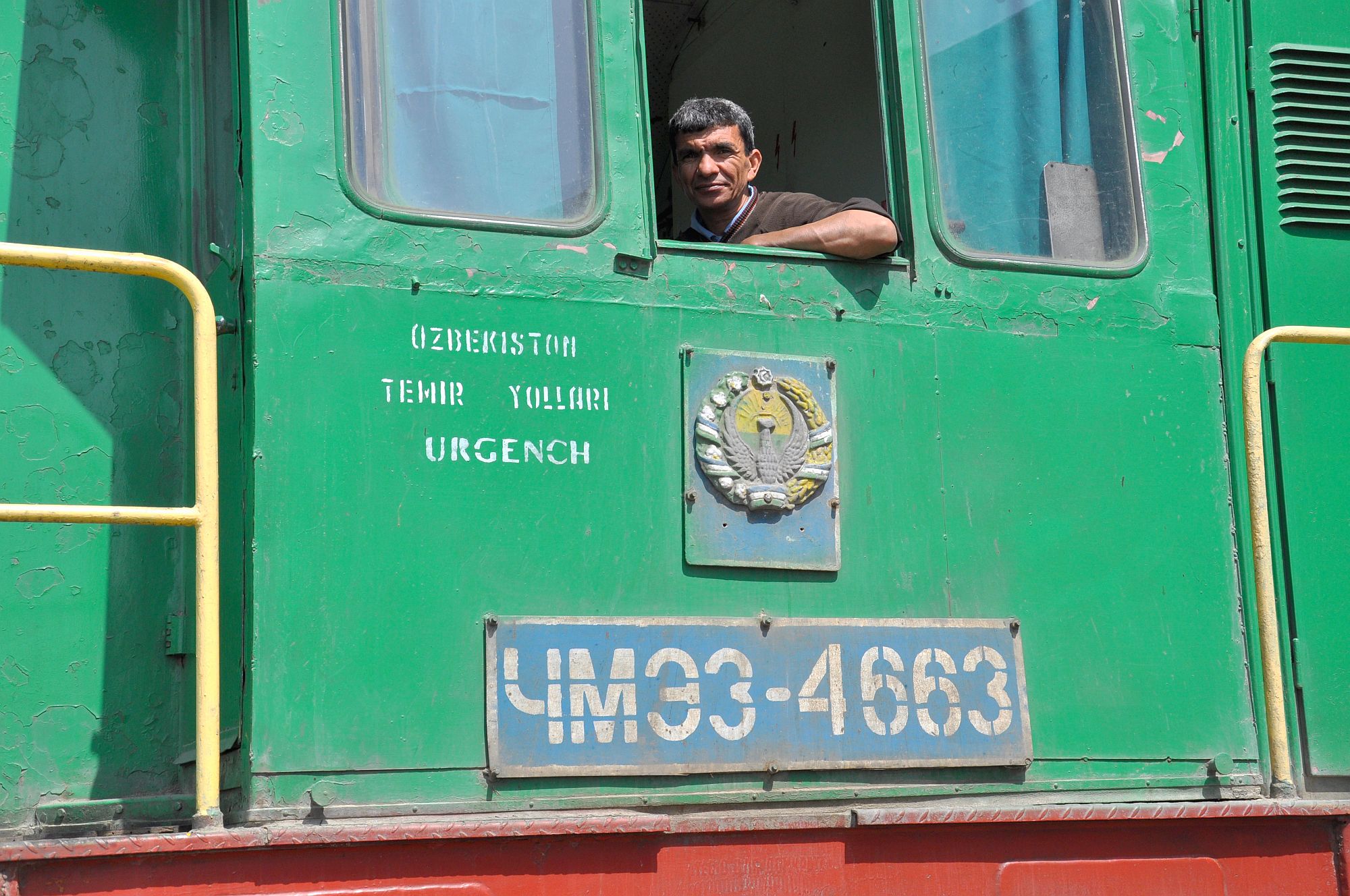 Usbekistan Zug 2000px 033