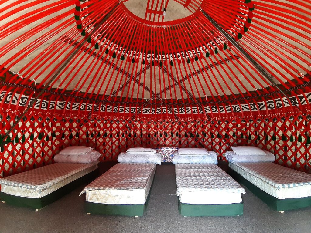 Kirgistan 043 2000px