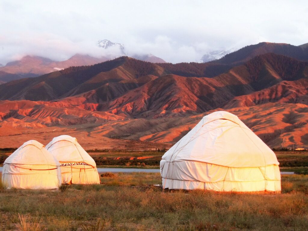 Kirgistan 044 2000px