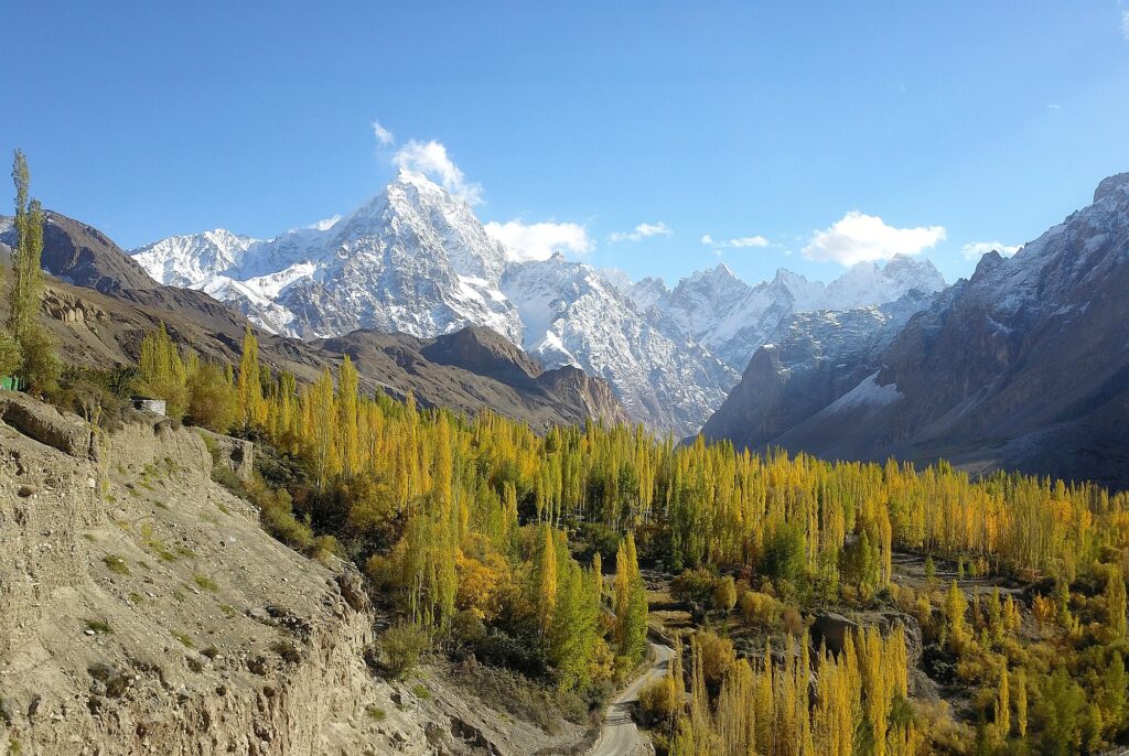 Pakistan Chapruson 014 2000px