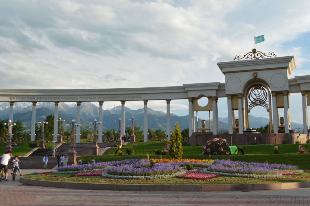 Kasachstan 019 2000px